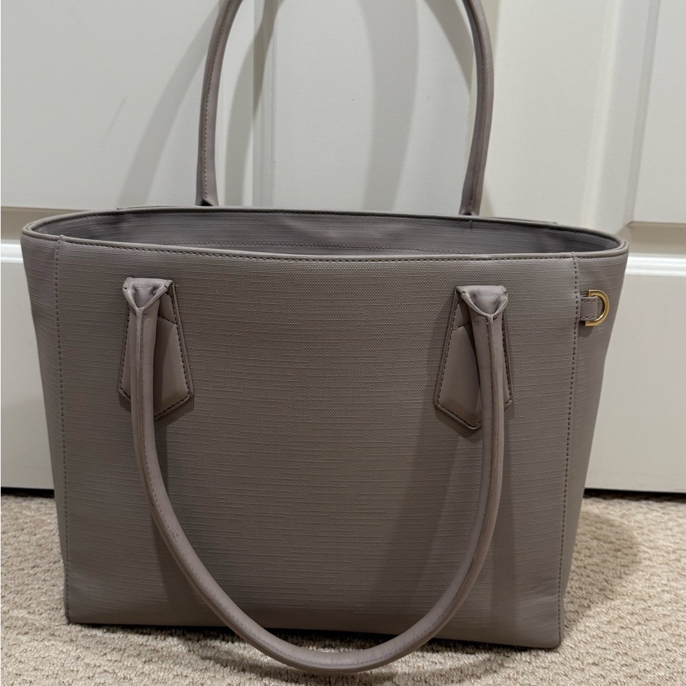 Dagne Dover classic tote- bleeker blush